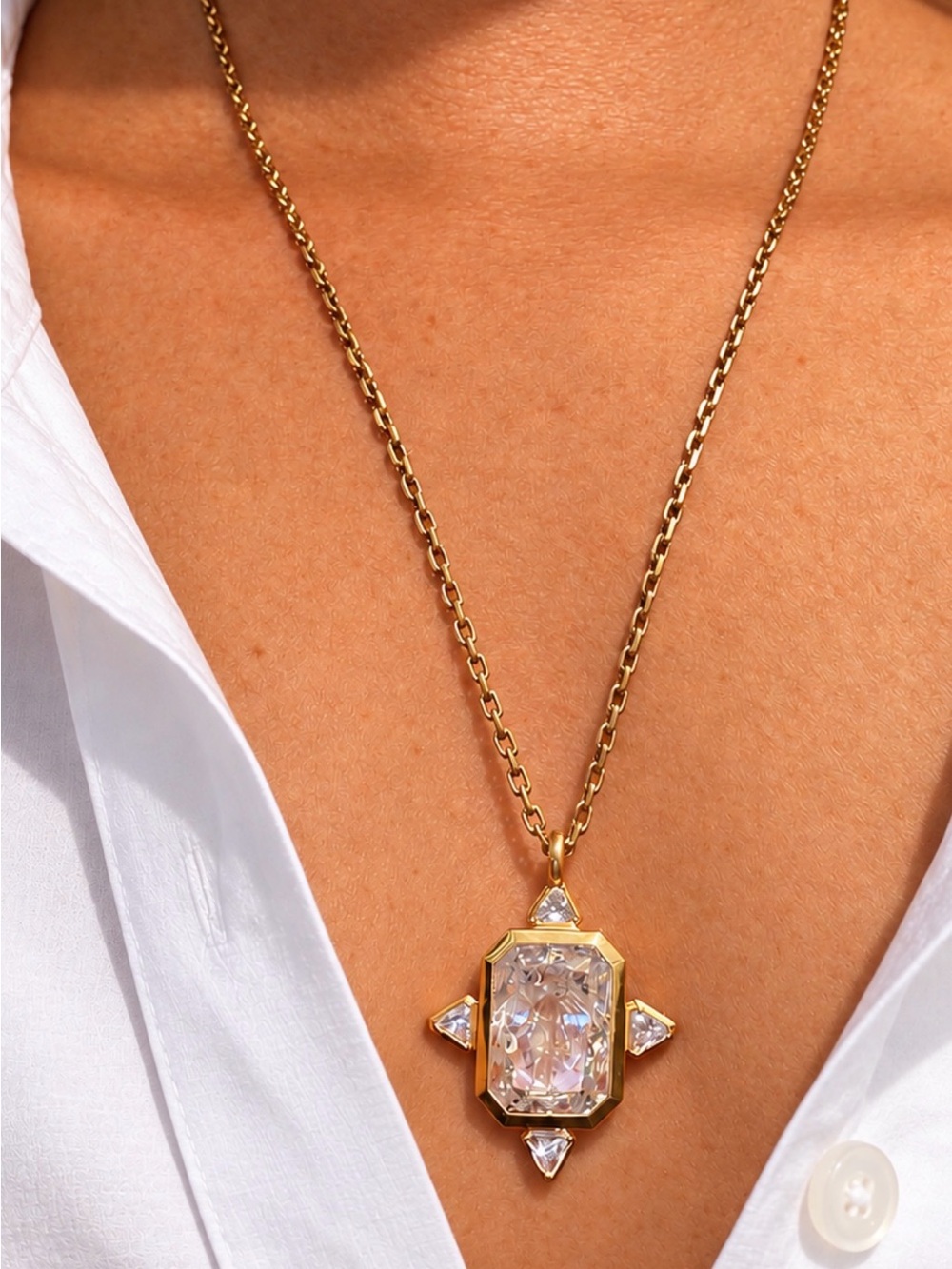 Stunning “JAWDROPPING” Hand carved Angel CZ pendant on vermeil gold box chain